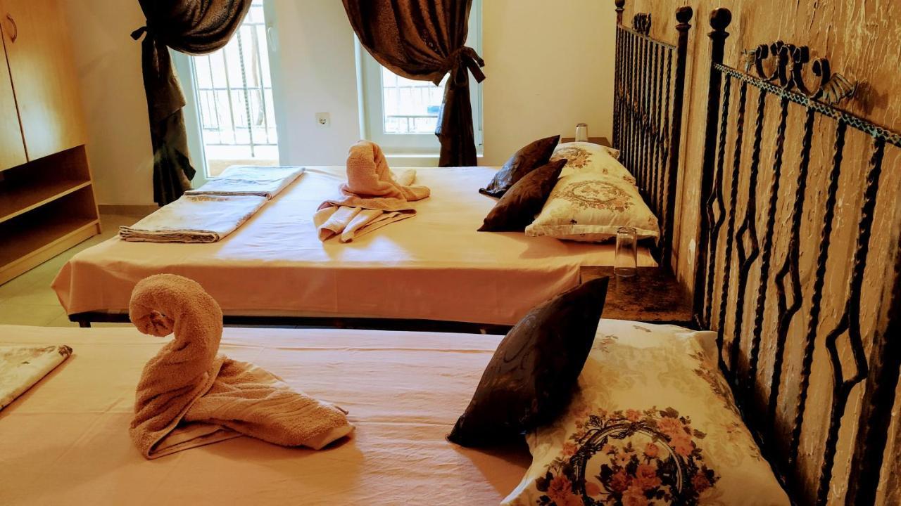 Dracena Guesthouse Ravda ภายนอก รูปภาพ